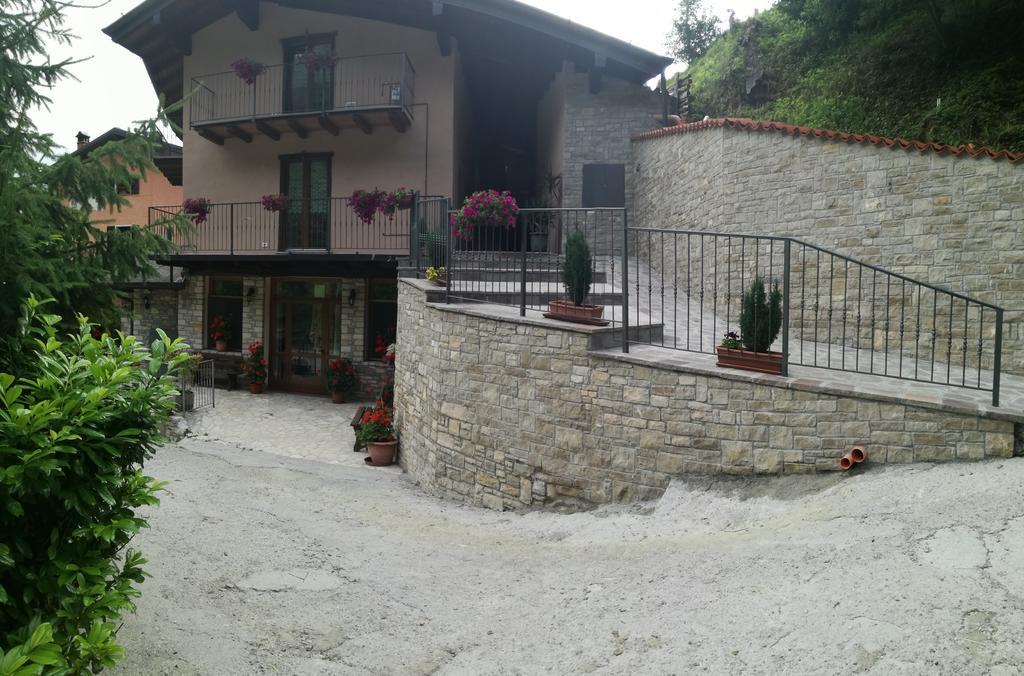 Agriturismo Cornei Da Nadia Pension Collio Buitenkant foto