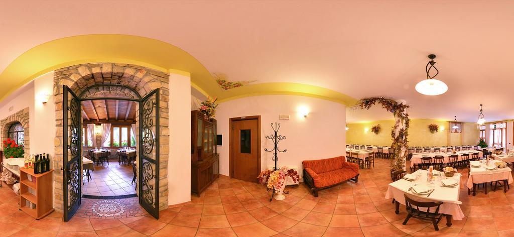 Agriturismo Cornei Da Nadia Pension Collio Buitenkant foto