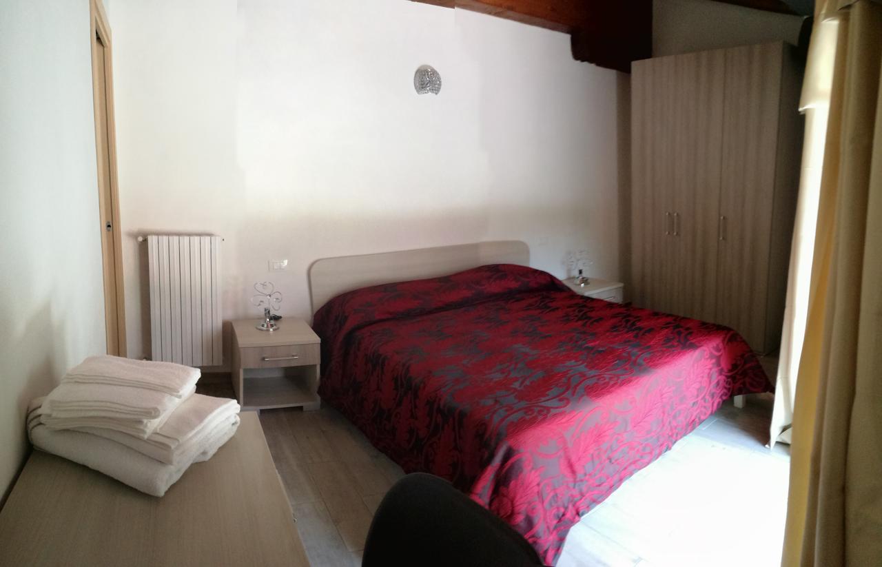 Agriturismo Cornei Da Nadia Pension Collio Buitenkant foto
